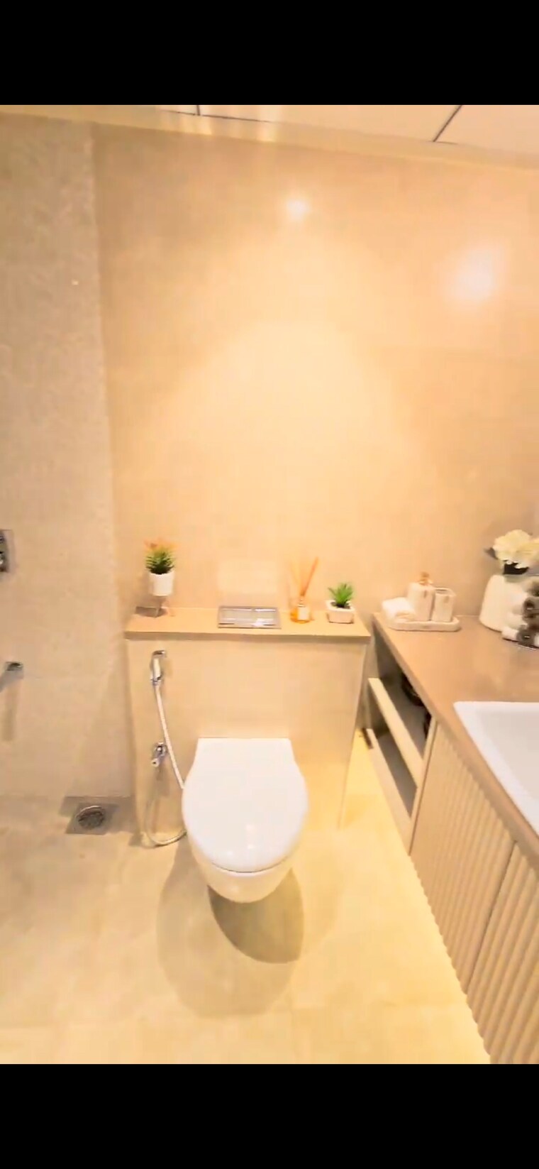 Bathroom, kalpataru-vivant 1 Bedroom 439 Sq.Ft. Apartment In Jogeshwari East Mumbai 8801838