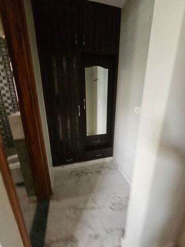 2 BHK Builder Floor For Rent in Sector 9