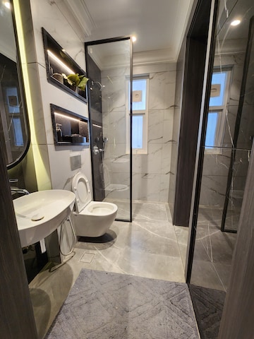 Bathroom in 4 BHK Apartment at Anant Raj The Estate Floors, Sector 63a – for Sale