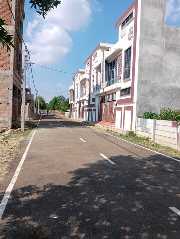 2 BHK Villa – Exterior View View at Chinhat - for Sale