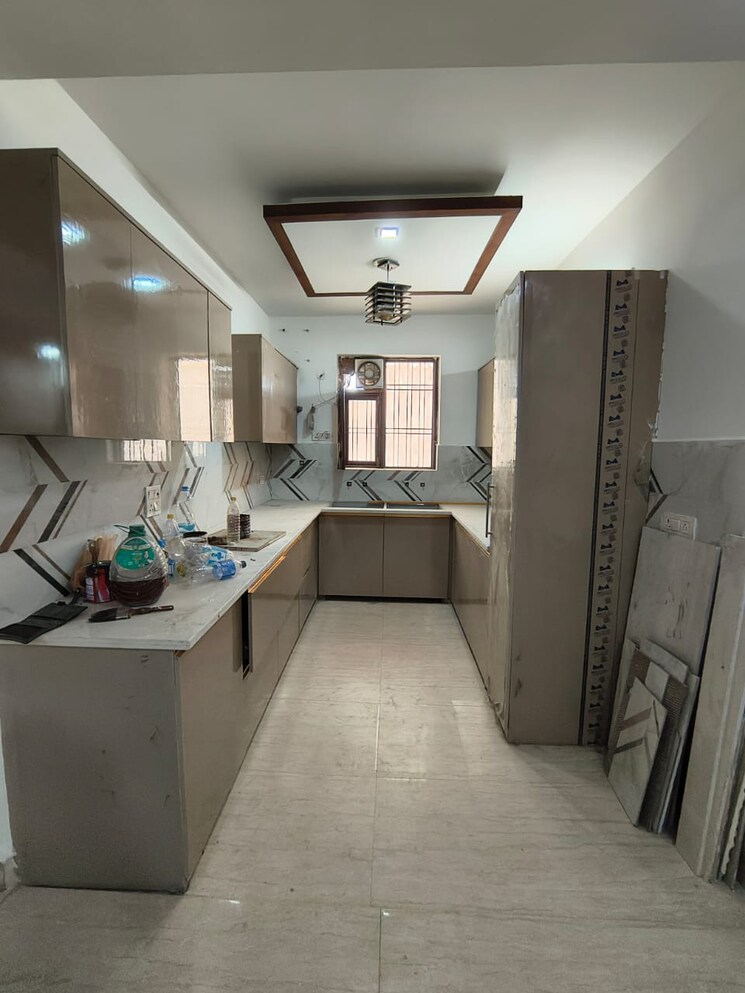 Kitchen, green fields colony 3 Bedroom 1800 Sq.Ft. Builder Floor In Green Fields Colony Faridabad 8801882
