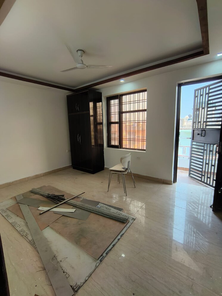 Bedroom, green fields colony 3 Bedroom 1800 Sq.Ft. Builder Floor In Green Fields Colony Faridabad 8801882