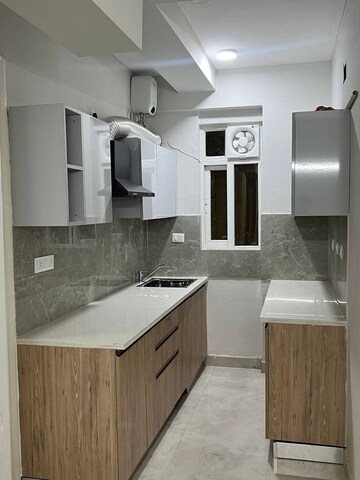 Kitchen in 3 BHK Apartment at Signature Global City, Sector 37d – for Rent