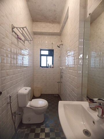 Bathroom in 4 BHK Penthouse at Anjuna – for Sale