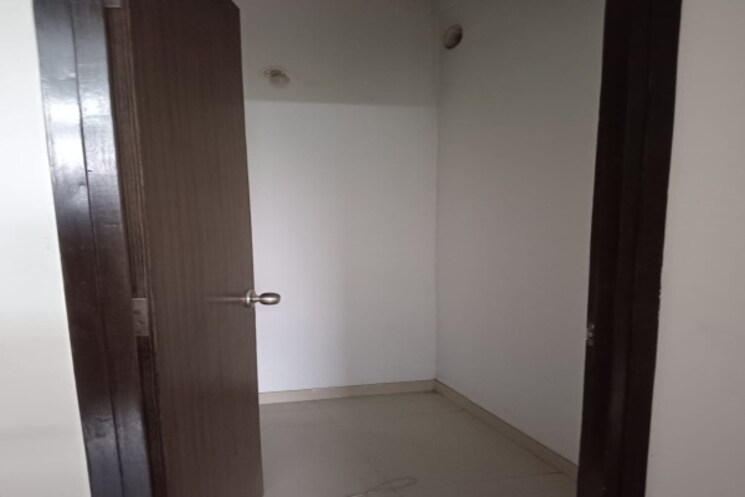 Room, lodha-palava-city-lakeshore-greens 1.5 Bedroom 640 Sq.Ft. Apartment In Dombivli East Thane 8801890