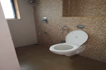 Bathroom in 1.5 BHK Apartment at Lodha Palava City Lakeshore Greens, Dombivli East – for Rent