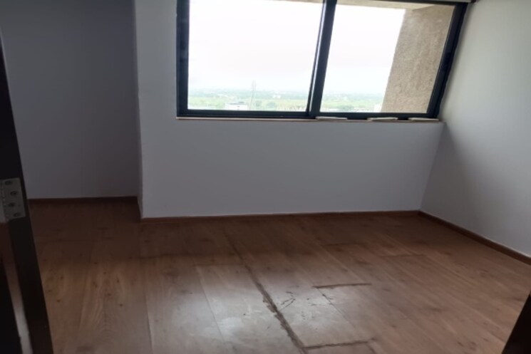 Room, lodha-palava-city-lakeshore-greens 1.5 Bedroom 640 Sq.Ft. Apartment In Dombivli East Thane 8801890