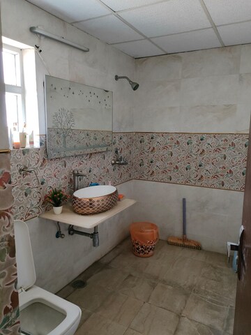 Bathroom in 3.5 BHK Apartment at Paramount Emotions, Sector 1 Greater Noida – for Sale