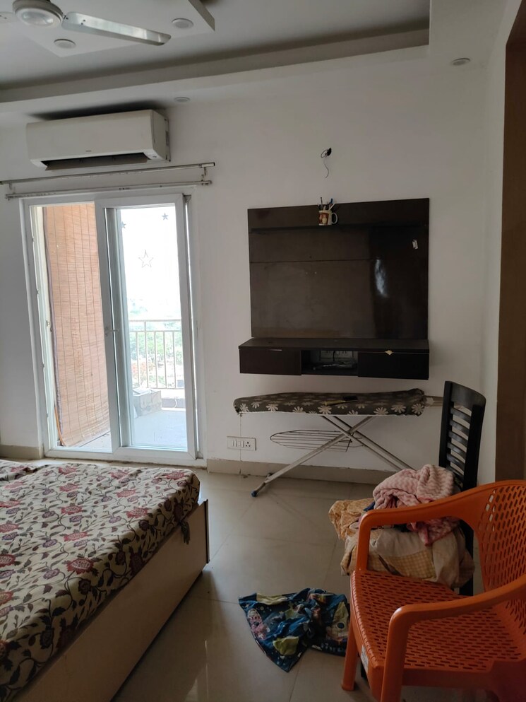 Living Room, paramount-emotions 3.5 Bedroom 1710 Sq.Ft. Apartment In Sector 1 Greater Noida Greater Noida 8802042