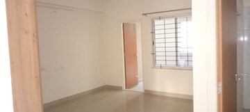 Room in 3 BHK Apartment at Citrus Aries Lakeview, Jakkuru – for Rent