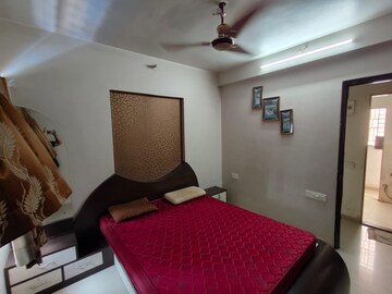 Bedroom in 2 BHK Apartment at Mahalaxmi Tower Kasarvadavali, Kasarvadavali – for Rent