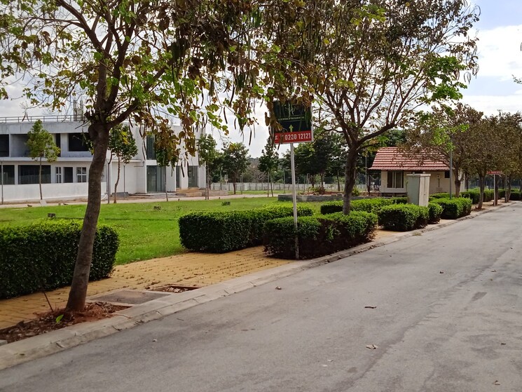 undefined, dukes-legend-sujay  2400 Sq.Ft. Plot In Devanahalli Bangalore 8802083