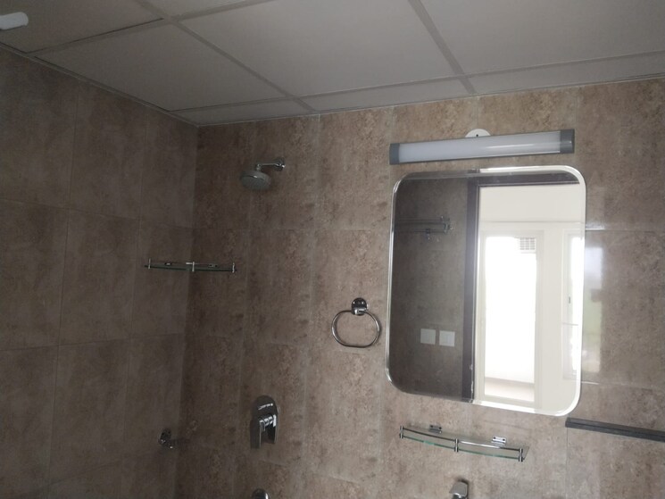 Bathroom, pareena-coban-residences 3 Bedroom 1997 Sq.Ft. Apartment In Sector 99a Gurgaon 8802078