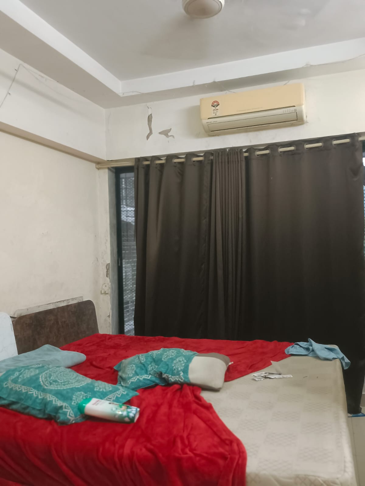 2 BHK + Extra Room Apartment For Rent in Summit Apartment