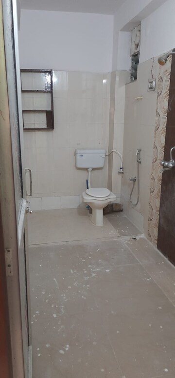 Bathroom in 3 BHK Apartment at Harmu – for Rent