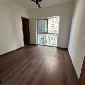 Room in 2 BHK Apartment at Shapoorji Pallonji Siennaa Wing F, Samata Nagar – for Rent