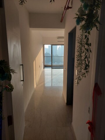 2 BHK Apartment For Rent in Kanakia Silicon Valley, Powai
