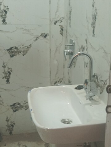 Bathroom in 3 BHK Villa at Jankipuram – for Rent