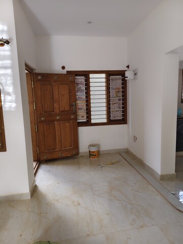 Room in 2 BHK Builder Floor at Indiranagar – for Rent