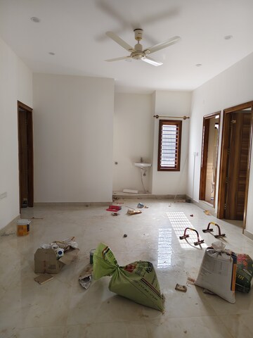 Bedroom in 2 BHK Builder Floor at Indiranagar – for Rent