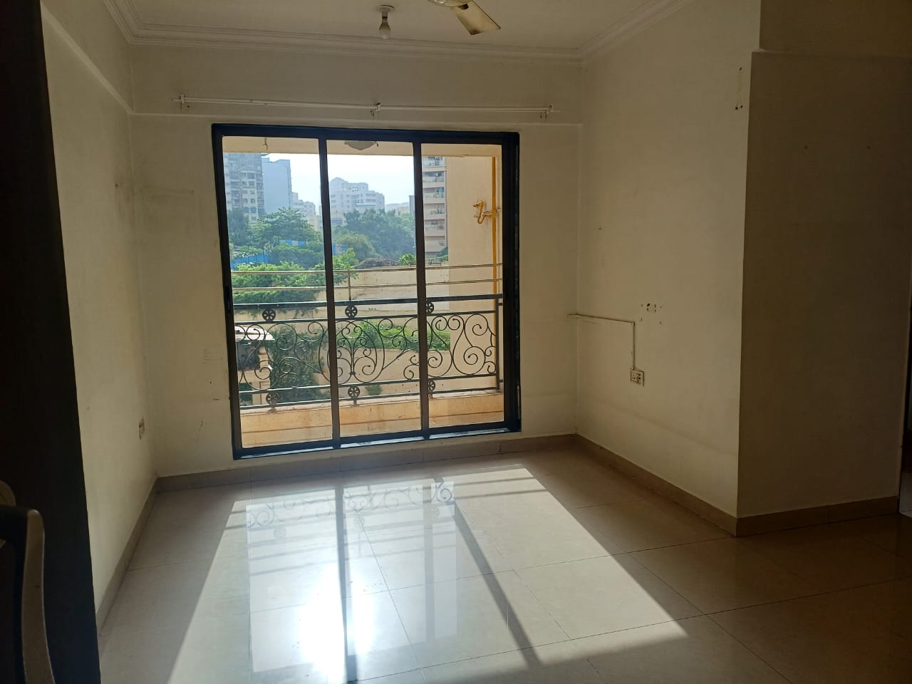 2 BHK Apartment For Sale in Lake Florence