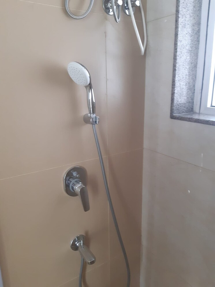 Attached Bathroom, lnt-veridian 2 Bedroom 550 Sq.Ft. Apartment In Powai Mumbai 8802213
