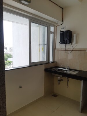 Kitchen in 2 BHK Apartment at LnT Veridian, Powai – for Sale