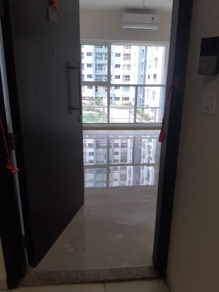 Room, lnt-veridian 2 Bedroom 550 Sq.Ft. Apartment In Powai Mumbai 8802213