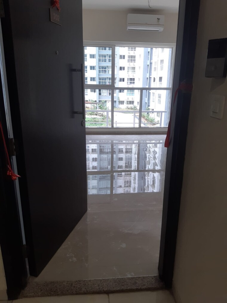 Room, lnt-veridian 2 Bedroom 550 Sq.Ft. Apartment In Powai Mumbai 8802213