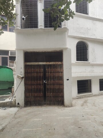  Plot – Exterior View View at South Extension ii - for Sale