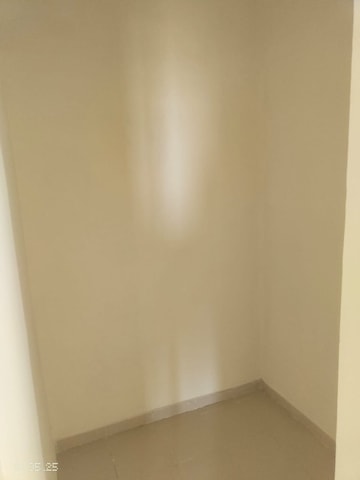 Room in 4 BHK Apartment at DLF New Town Heights III, Sector 91 – for Rent