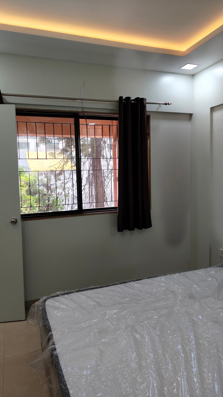 Room, magarpatta-city-heliconia 1 Bedroom 700 Sq.Ft. Apartment In Hadapsar Pune 8802262