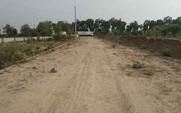 Plot For Sale in Sector 35