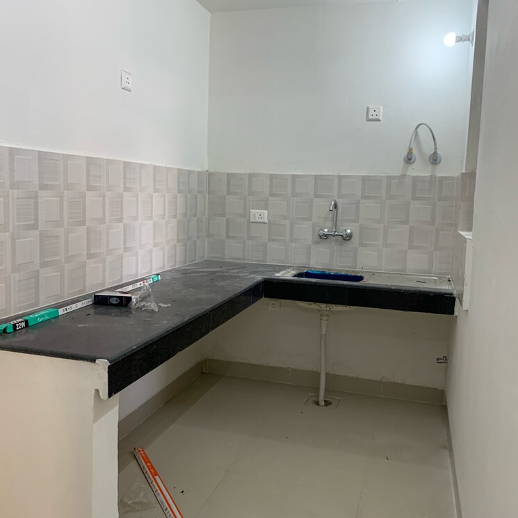 Kitchen, aditya-urban-homes 1 Bedroom 585 Sq.Ft. Apartment In Shahpur Bamheta Ghaziabad 8802313