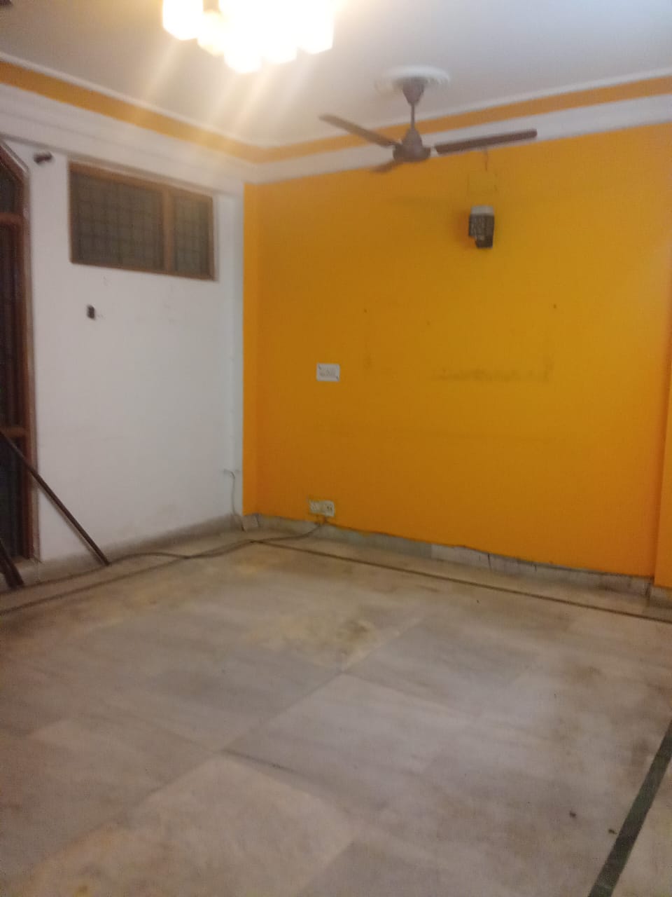 2 BHK Builder Floor For Rent in Govindpuri
