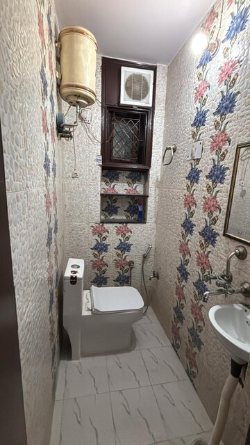 Bathroom in 1 BHK Builder Floor at Govindpuri – for Rent
