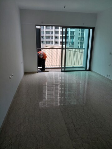 3.5 BHK Apartment For Rent in Kalpataru Immensa, Kolshet Road