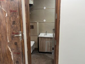 Bathroom in 2.5 BHK Builder Floor at Shiv Nagar – for Sale