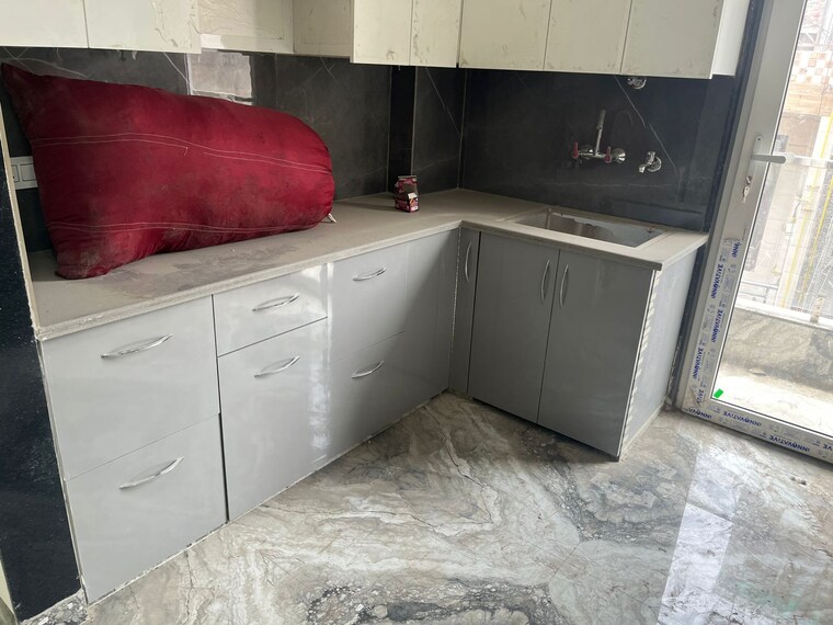 Kitchen, shiv nagar 2.5 Bedroom 900 Sq.Ft. Builder Floor In Shiv Nagar Delhi 8802439