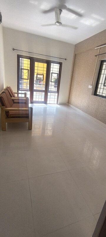 Room in 2 BHK Builder Floor at Kodihalli – for Rent