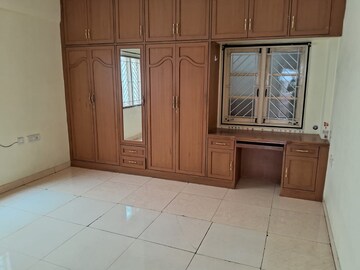 Room in 2 BHK Apartment at Greenview Apartments Whitefield, Whitefield – for Rent