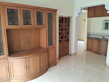 Room in 2 BHK Apartment at Greenview Apartments Whitefield, Whitefield – for Rent