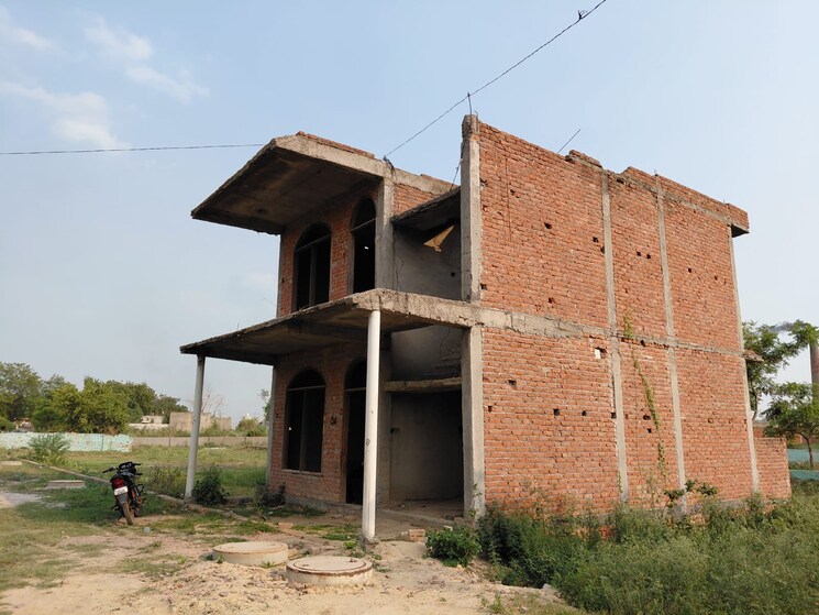 Exterior View, sector 17 yamuna expressway  100 Sq.Yd. Plot In Sector 17 Yamuna Expressway Greater Noida 8802543