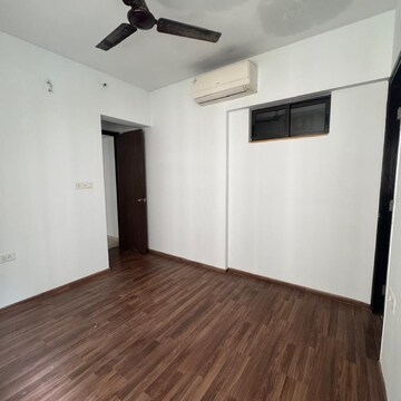 Room in 1.5 BHK Apartment at Lodha Palava Fontana C To H, Taloja Bypass Road – for Rent