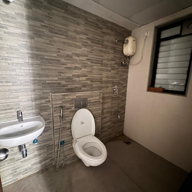 Bathroom, lodha-palava-fontana-c-to-h 1.5 Bedroom 534 Sq.Ft. Apartment In Taloja Bypass Road Thane 8802598