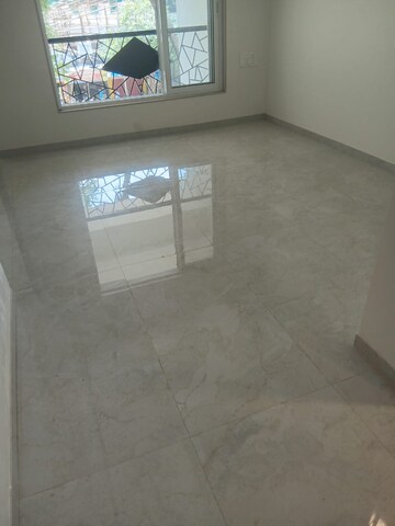 Room in 1.5 BHK Apartment at Vile Parle East – for Sale