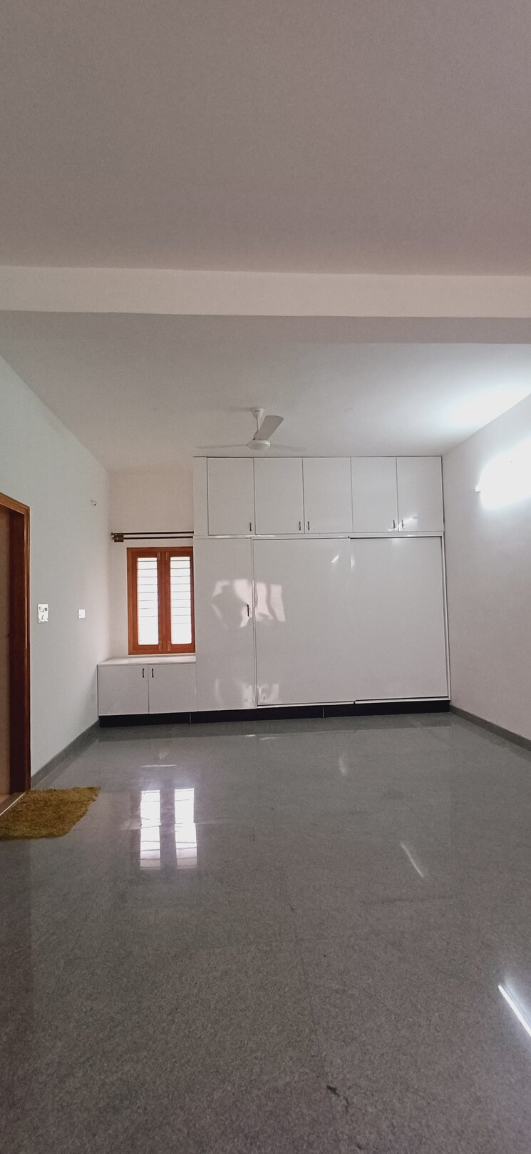Room, hsr layout 3 Bedroom 2500 Sq.Ft. Independent House In Hsr Layout Bangalore 8802593