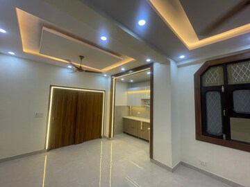 Living Room in 3 BHK Builder Floor at Vaishali Sector 4 – for Sale