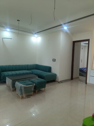 Living Room in 3 BHK Builder Floor at Amolik Residency, Sector 86 – for Sale
