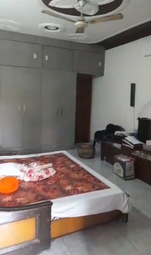 6+ BHK Independent House For Sale in B Block Lohia Nagar